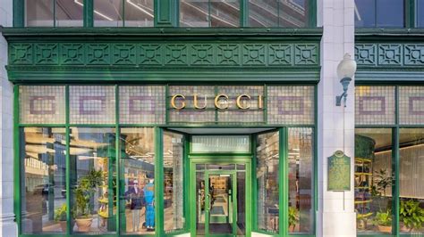 gucci stores in illinois|gucci store in chicago downtown.